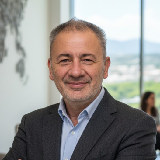 Portrait of Vladan Raznatović, founder of QuadraEdge